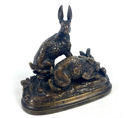 Jules MOIGNIEZ (1835-1894) Two rabbits Bronze...