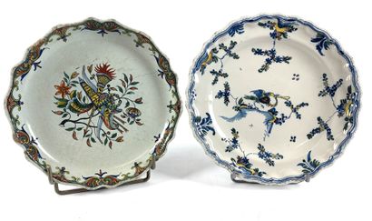  Set of EIGHT earthenware PLATES : - A round plate with contour edge on reticule...