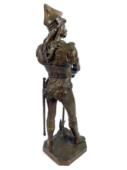 null Jean Didier DEBUT (1865-1933) Vercingetorix Patinated bronze signed on the terrace...