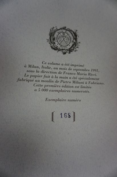 Livre Bugatti Book "Divine Bugatti" FMR Edition

Numbered copy 168 

mint condit...