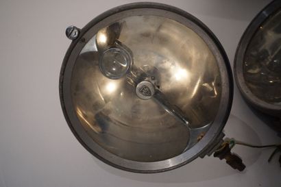 Lot phare Marshall et pièces Marshall headlight 230 cm diameter

Complete