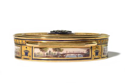 null 
MARIE-LOUISE. Superb oval gold and enamel sugarplum box. The lid is chiseled...