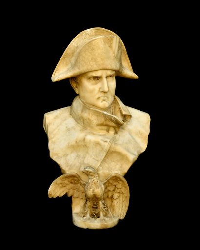 null ÉCOLE FRANÇAISE DE LA FIN DU XIXE SIECLE. L’Empereur Napoléon Ier Grand buste...