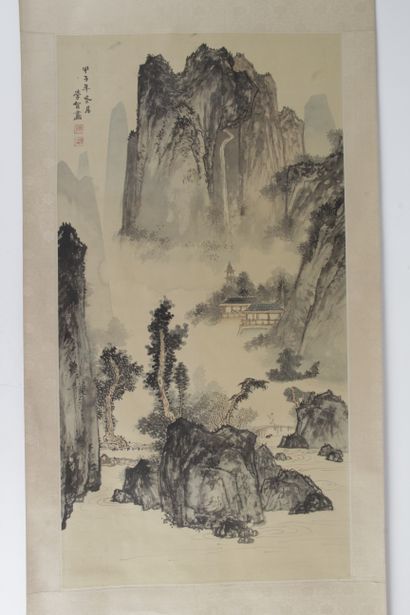 null Chine, XXe siècle Deux peintures en rouleau vertical, à l’encre et couleurs...
