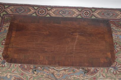 null SMALL ENGLISH GAME TABLE with mahogany veneer wallet top circa 1830, swivel...