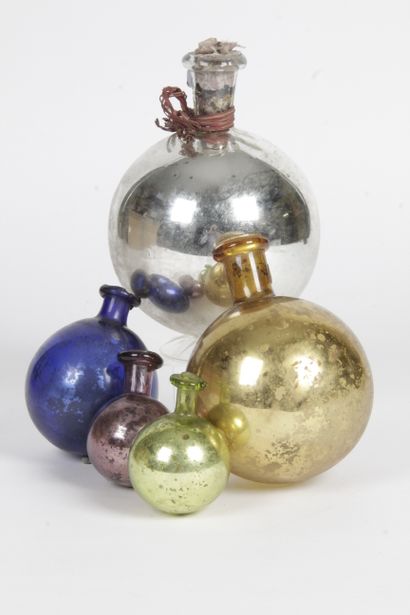 5 decorative eglomerated glass balls from...