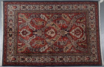 null KAZAK RUG (second part of the 20th century) Ruby field with stylized crabs and...