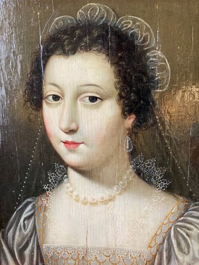 null Jean DUCAYER (actif vers 1630) attribué à Portrait de femme au collier de perles...