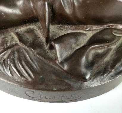 null Henri CHAPU (1833-1891) Jeanne d'Arc Bronze à patine brune Signé sur la terrasse...