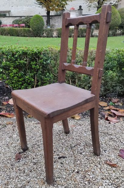 null TWO LORRAINE CHAIRS in oak, back with braces and front legs turned in baluster....