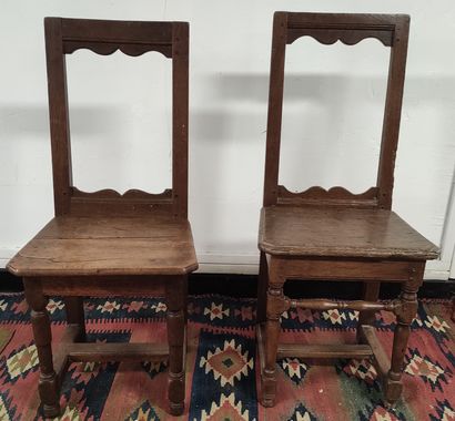null TWO LORRAINE CHAIRS in oak, back with braces and front legs turned in baluster....