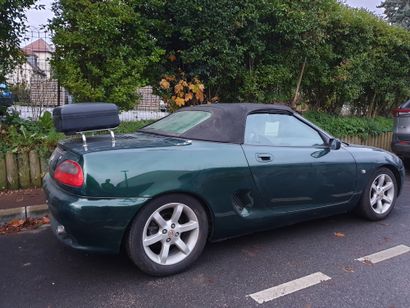 2001 MG F 
MG F



Serial number SARRDWBTN1D524782








Attractive English convertible





French...