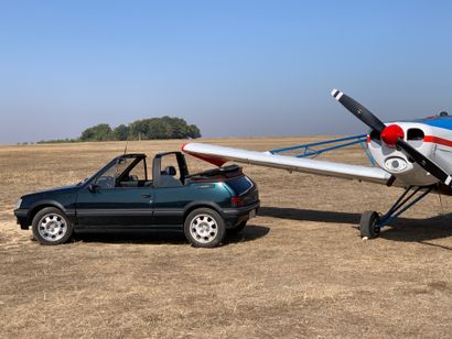 1994 PEUGEOT 205 CTI 
Numéro de série VF320DDF2255186255



Extrêmement Rare / Version...