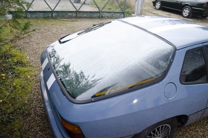 1981 PORSCHE 924 2,0L Serial number WPOZZ92ZBN403782

To be revised 

French title



Presenting...