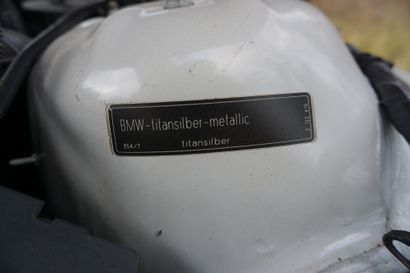 2001 BMW Z3 ROADSTER 2,2L Numéro de série WBACN110X0LL59371

Rare Hard-top 

Petite...