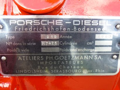 1960 Tracteur Porsche Standard 218 à immatriculer en collection

N° série H7471

Celui-ci...