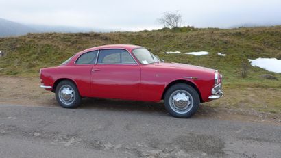 1961 ALFA ROMEO GIULIETTA SPRINT 1300 51600 km au compteur, pompe à essence, carburateur

Weber...