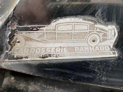 PANHARD sans soupapes X71 berline Panhard X 71 Berline longue de voyage de 1938 

N°...