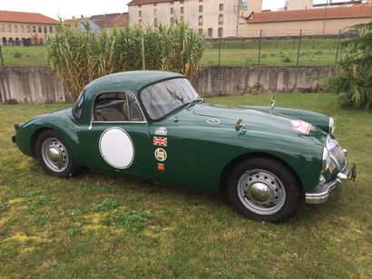 1958 MG A coupé N° HMK4331936

Very nice MG in British Racing Green

With expertise...