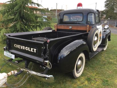 CHEVROLET Pick-up 3100 1949 CGF de collection pour le pick up et la remorque

Véhicule...