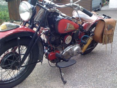 1941 Indian Scout 741B Carte grise française en collection

Numéro de série : 14124780



Bel...