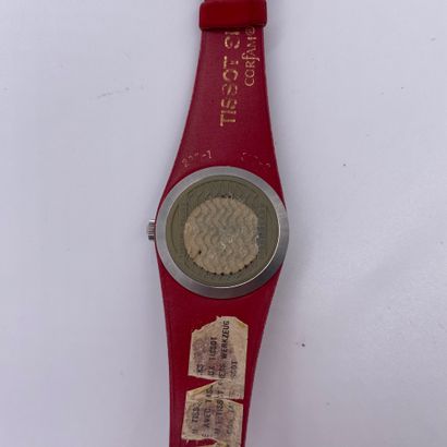 null TISSOT SIDERAL. VERS 1970. Montre bracelet en acier et fibre de verre. Cadran...