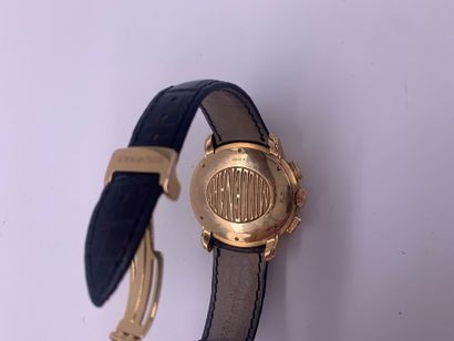null AUDEMARS PIGUET CIRCA 2015. Ref : G81XXX. Chronograph bracelet in pink gold...