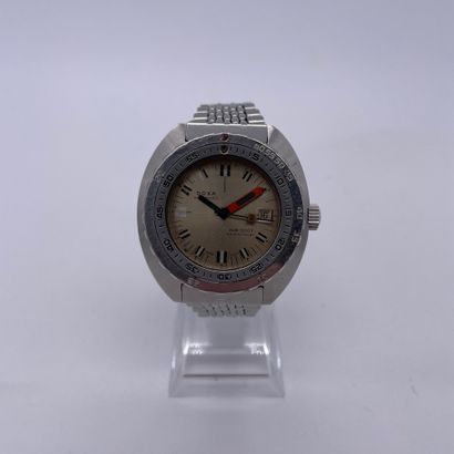 null DOXA SUB 300T. CIRCA 1970. Professional diving wristwatch in steel with automatic...