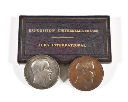 null UNIVERSAL EXHIBITION OF 1855 - INTENRATIONAL JURY Two medals by Albert BARRE,...