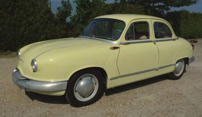 1957 PANHARD Dyna Z 12 Berline Grand Luxe Le projet VLL (voiture large et légère)...