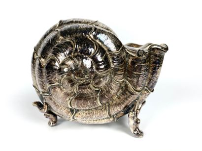 null Silver-plated metal ASHTRAY in the shape of a snail Contemporary work : 12 cm...