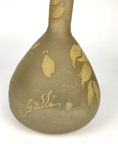 null ETABLISSEMENT GALLE Opalescent engraved glass soliflore vase with floral decoration....