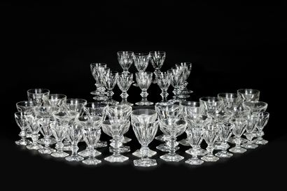 null BACCARAT Crystal glass set Harcourt model including : - 12 water glasses H :...