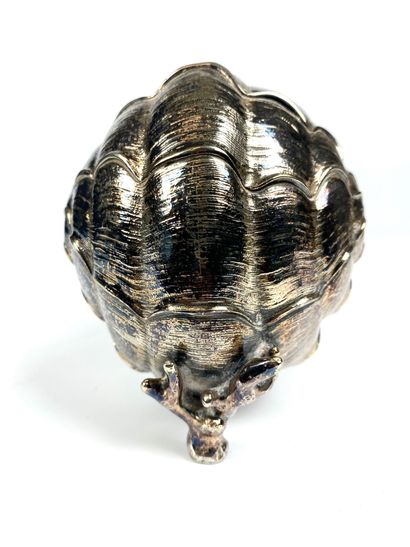 null Silver-plated metal ASHTRAY in the shape of a snail Contemporary work : 12 cm...