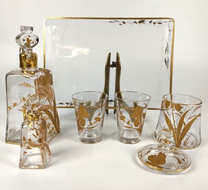 null NEW ART WORK In the taste of GALLE Crystal and gold set with floral decorations...