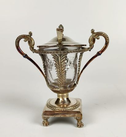 null Silver MOUTARDIER with openwork and palmettes resting on a square base with...
