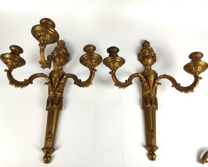 Pair of gilt and chased bonze sconces with...
