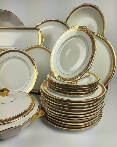 null LIMOGES White and gold porcelain dinner service Marcy model including : - 34...