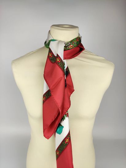 null HERMES Silk scarf model "Bonsai" Box. Condition new