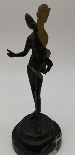 null ARMAN (Arman Pierre Fernandez dit) 1928-2005

David divisé

Sculpture en bronze

Signé...