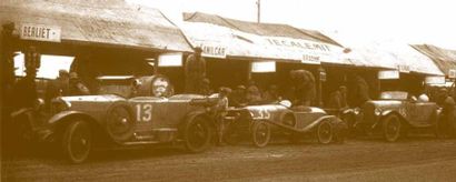 1923 BERLIET 12 CV Type VH. La première édition des 24 Heures du Mans eut lieu en...