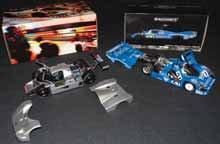 null Lot comprénant 2 modèles réduits au 1/18 - une SAUBER-MERCEDES C9. En 1989,...