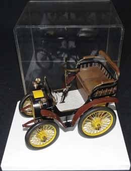Maquette Ranault Type A 1899 fabriquée à...