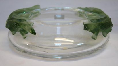 LALIQUE FRANCE Cendrier ronde en cristal à décor de crocodiles formant prise. D:...