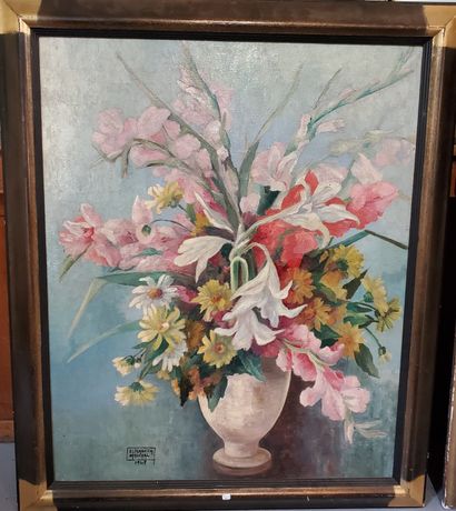 null Elisabeth MARCHAL

Bouquet de fleurs

Huile sur toile

Signé et daté 1943 en...