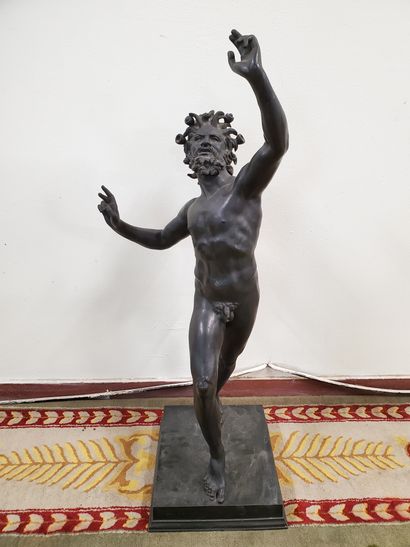 null IMPORTANT BRONZE

D'après le bronze antique le "Faune dansant" découvert à Pompeï...