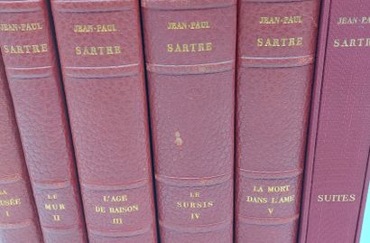 null ENSEMBLE d'oeuvres de JEAN PAUL SARTRE en six tomes :

La Nausée

Le Mur

L'Âge...