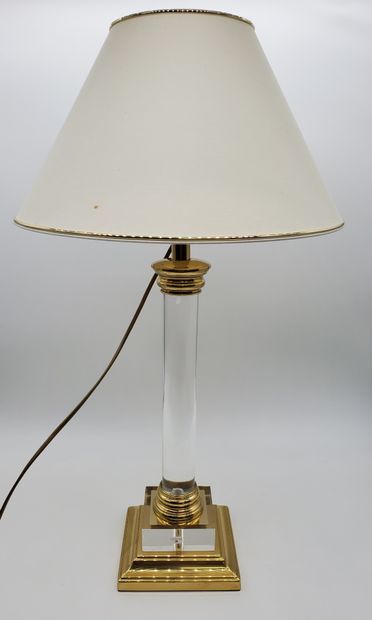 null LAMP in plexiglass and gilded metal 

H : 72 cm (with abajour)