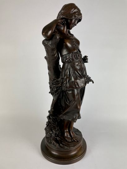 null Adrien Etienne GAUDEZ (1845-1902) La glaneuse Bronze à patine brune signé sur...