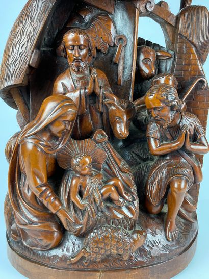 null GROUPE en bois sculpté représentant la Présentation du Christ. Travail d'Art...